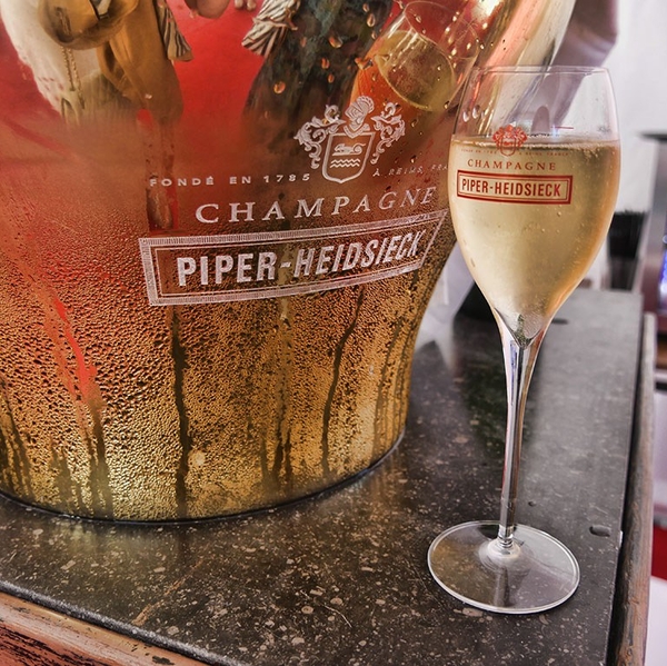 Meet the Maison – Champagne Tasting