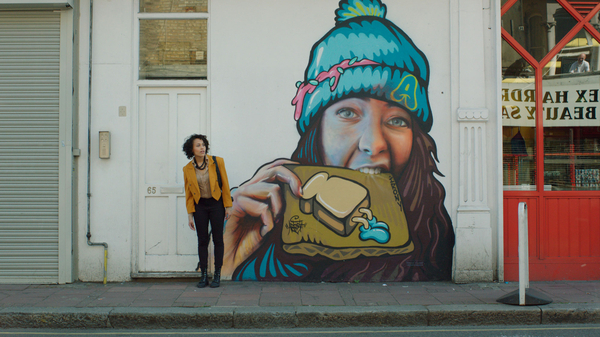 Shorts2Features: A Moving Image