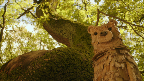 Puppets on Screen 1: Lightness