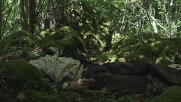 Preview: Couple in a Hole