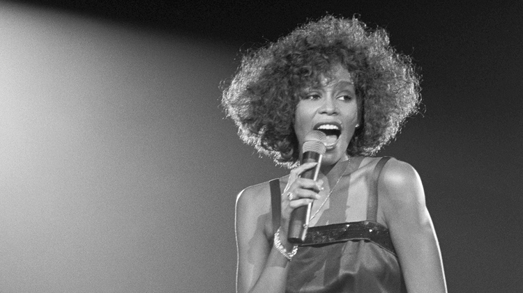 whitney houston, singing