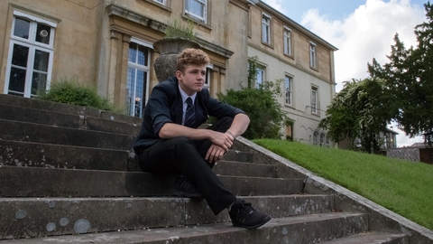 Extraordinary Teens: School of Life and Deaf 