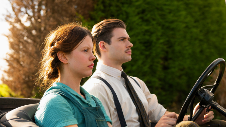 Deaf Conversations About Cinema: Pearl