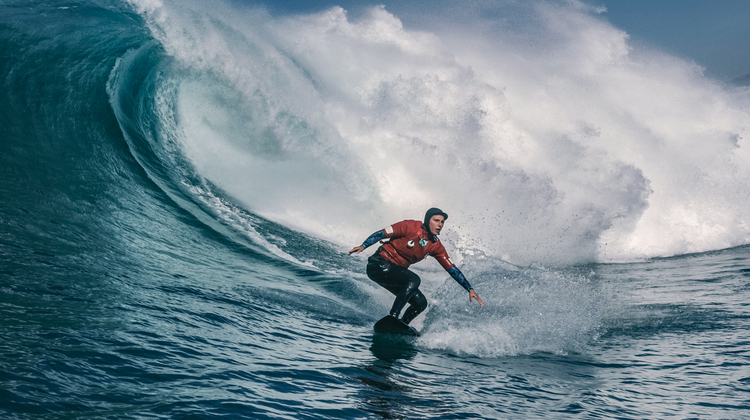 Maya and the Wave 