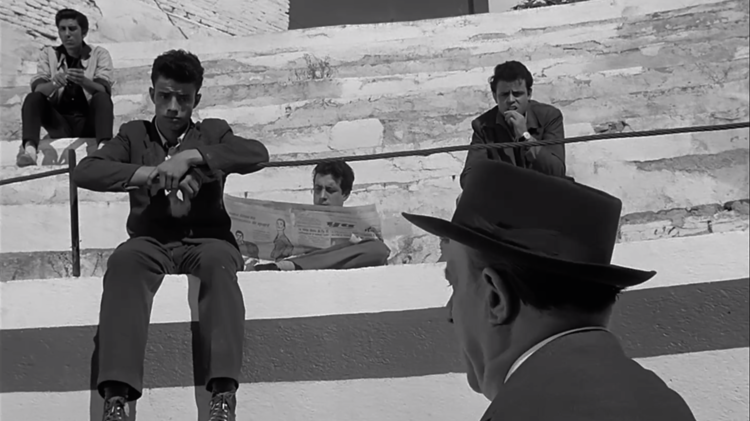 Los Golfos (The Delinquents)