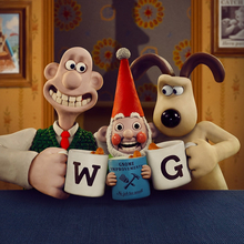 Claymation characters Wallace and Gromit cheers their mugs of tea in between a robot gnome.