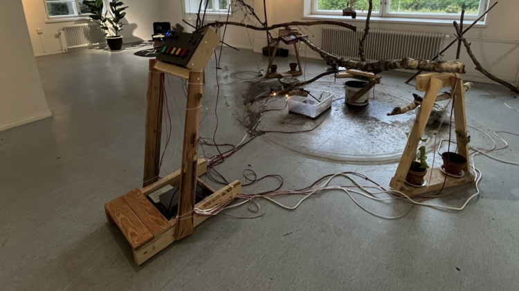 An image of the sculpture, Mud Machine, by Paul Granjon
