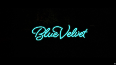 Trailer for Blue Velvet